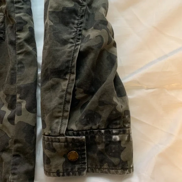Camo Jacket - Picture 3 of 4
